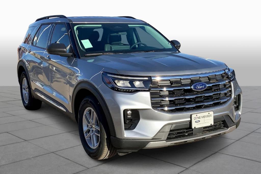 new 2025 Ford Explorer car, priced at $43,870