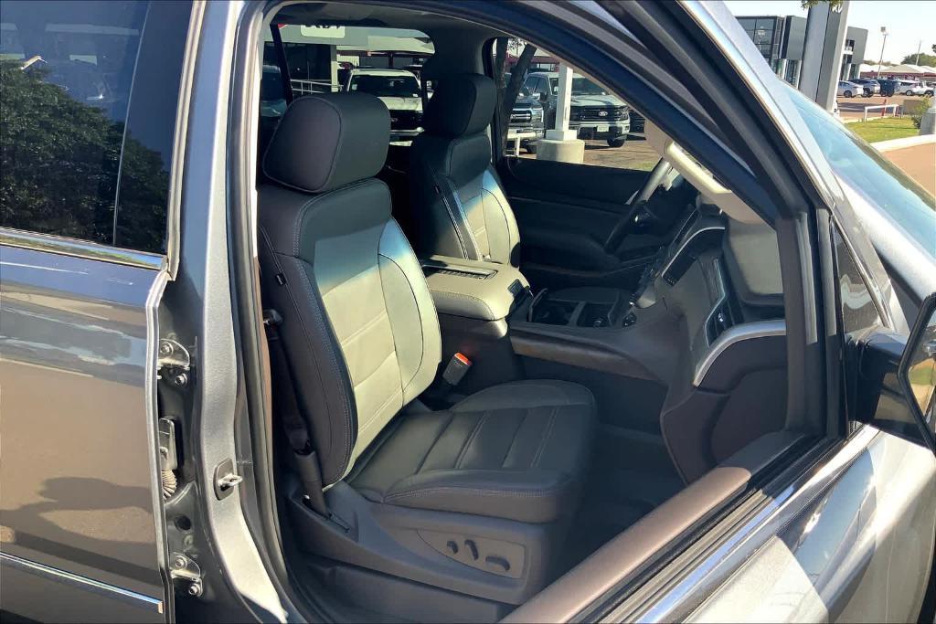 used 2019 GMC Yukon XL car, priced at $41,310