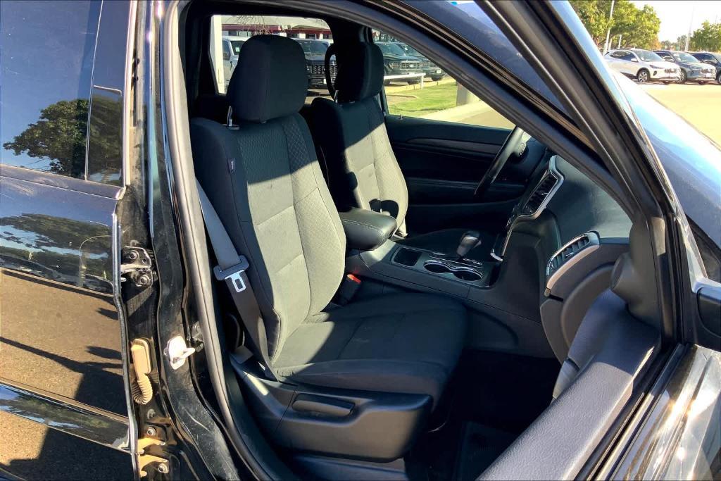 used 2019 Jeep Grand Cherokee car, priced at $15,324