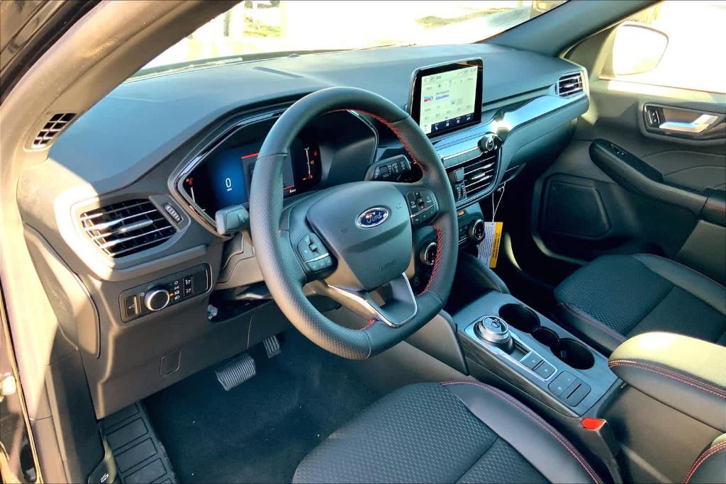 new 2025 Ford Escape car, priced at $30,325