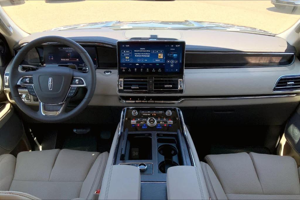 new 2024 Lincoln Navigator car, priced at $94,895