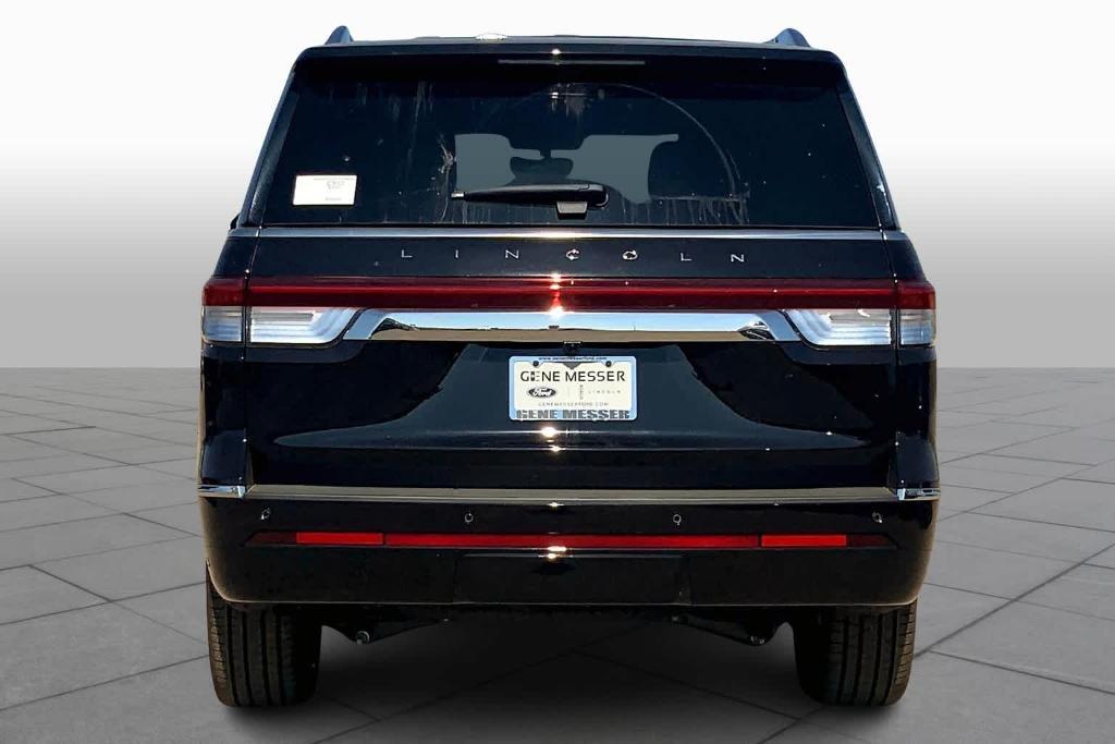 new 2024 Lincoln Navigator car, priced at $87,315