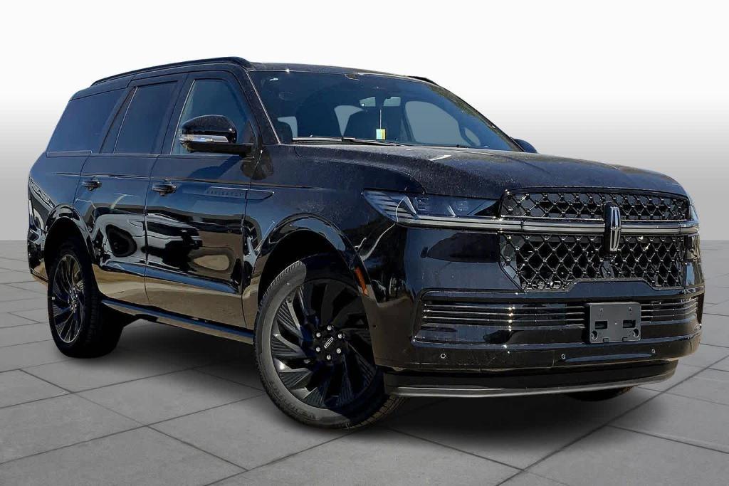 new 2025 Lincoln Navigator car, priced at $104,085