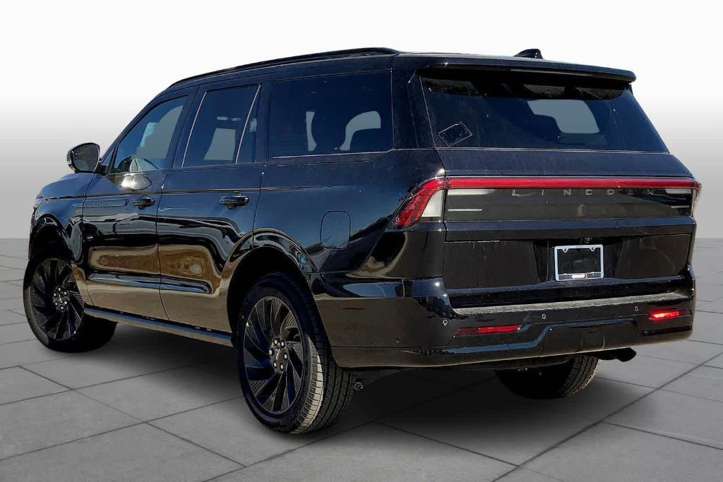 new 2025 Lincoln Navigator car, priced at $104,085