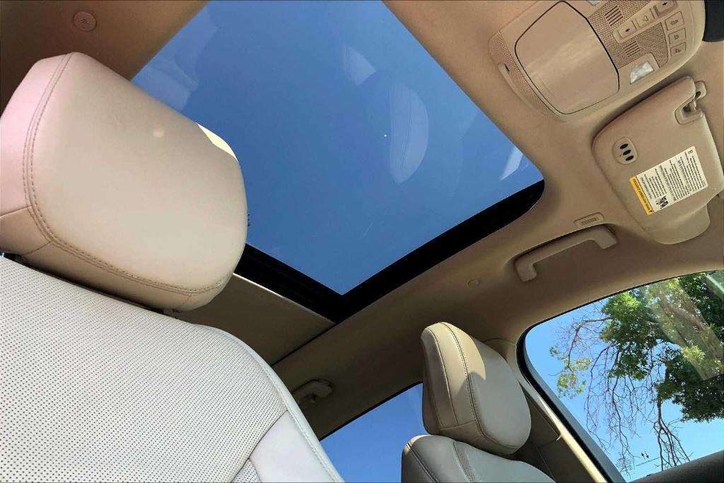 used 2020 Lincoln Nautilus car, priced at $18,566