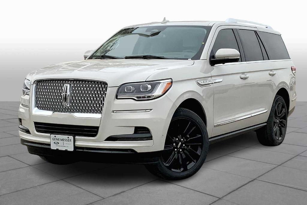 new 2024 Lincoln Navigator car, priced at $101,945