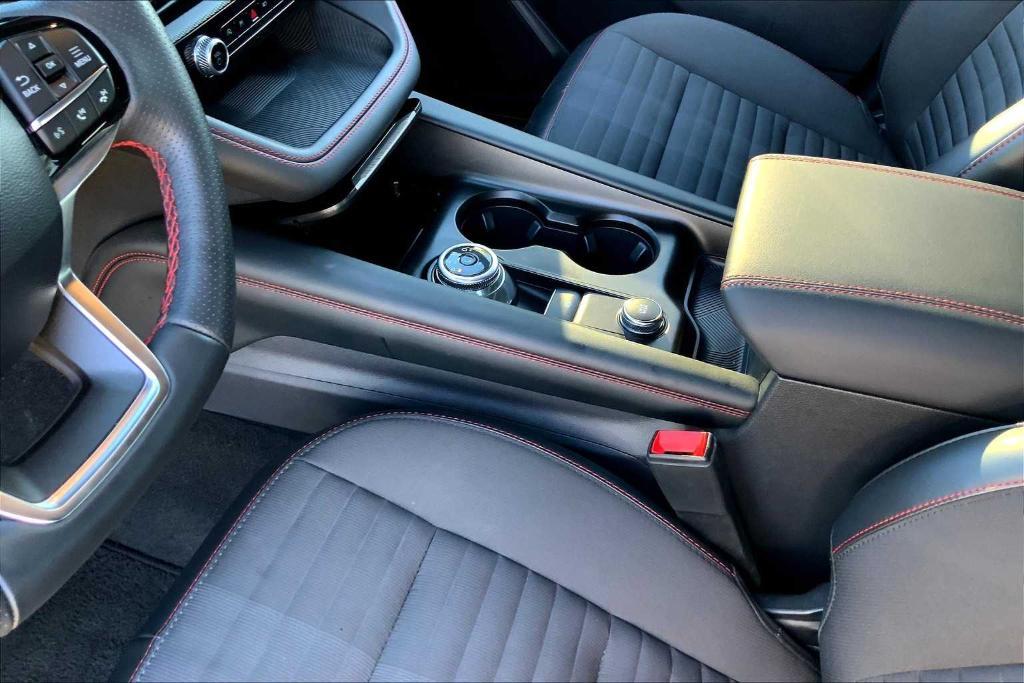 used 2025 Ford Explorer car, priced at $42,698