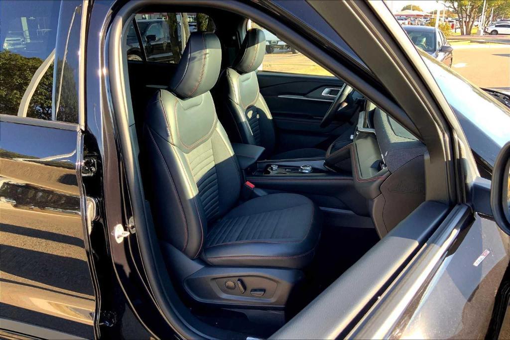 used 2025 Ford Explorer car, priced at $42,698