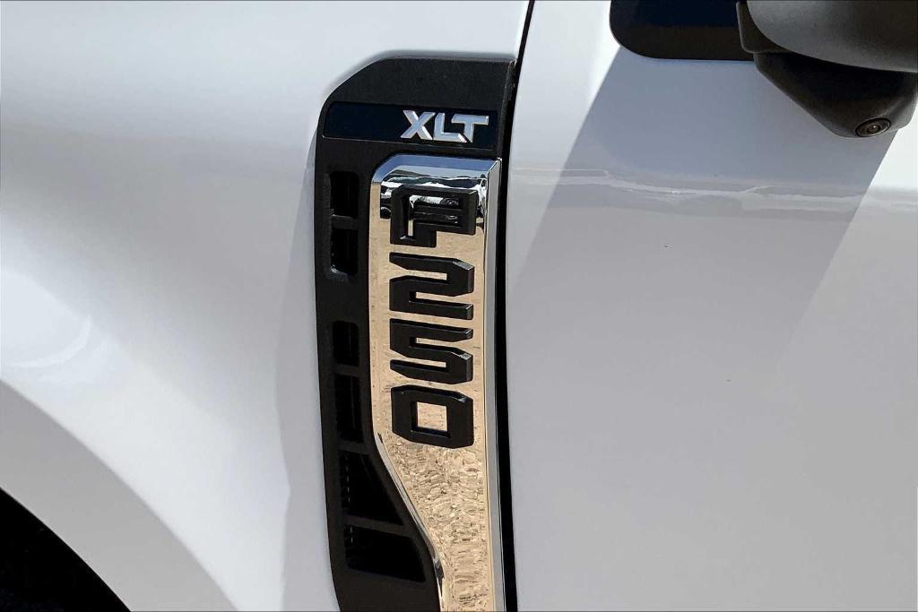 new 2025 Ford F-250 car, priced at $67,251