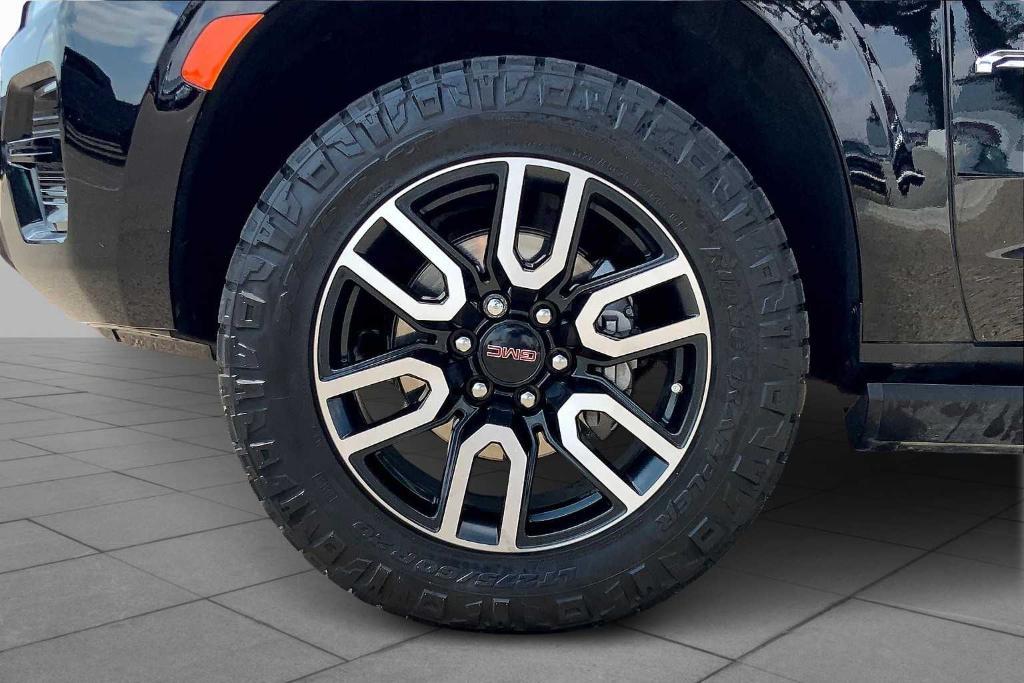 used 2024 GMC Yukon XL car, priced at $68,499