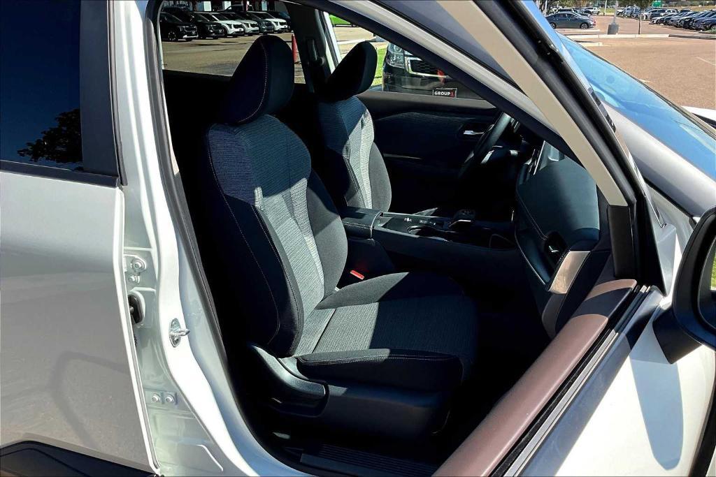 used 2023 Nissan Rogue car, priced at $24,588