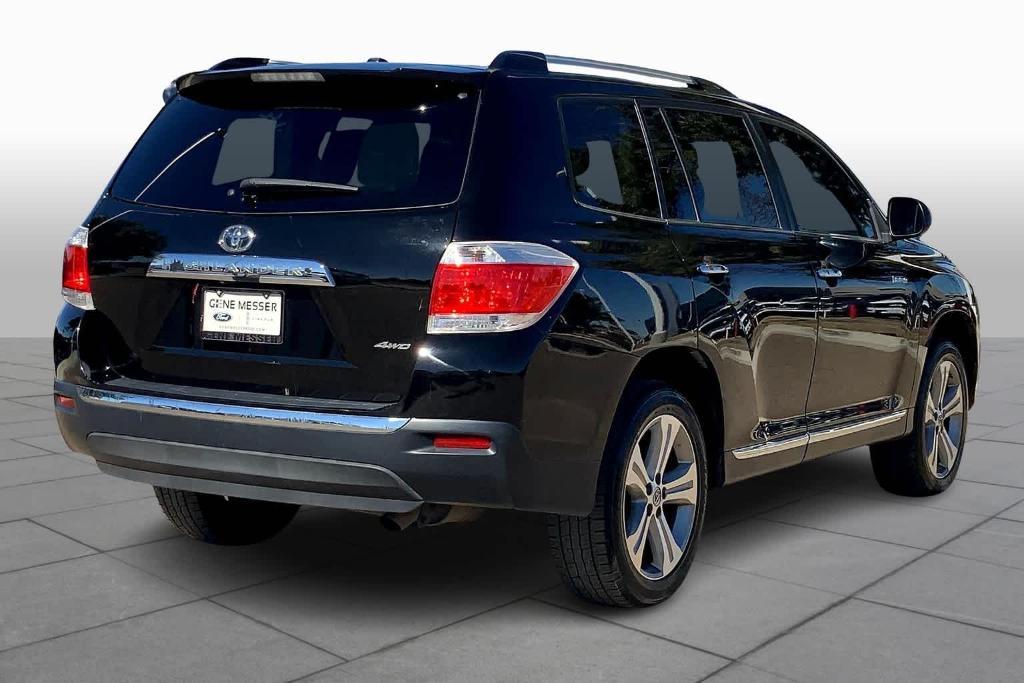 used 2013 Toyota Highlander car, priced at $16,694