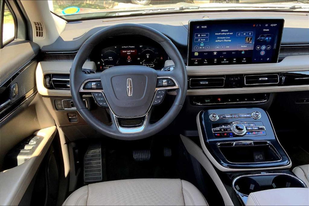 used 2022 Lincoln Nautilus car, priced at $34,312