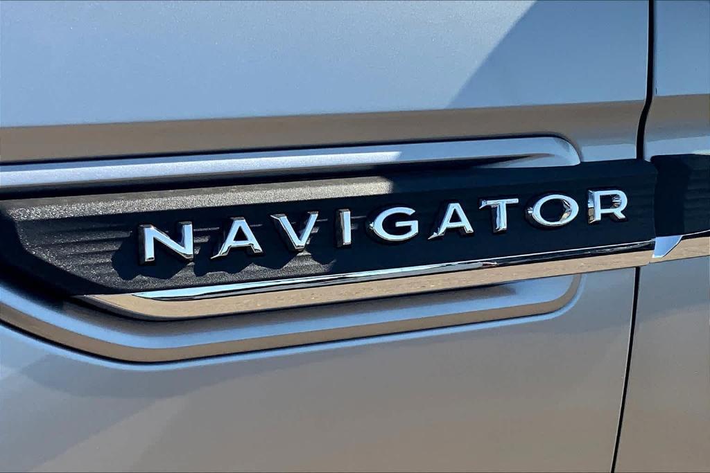 new 2024 Lincoln Navigator car, priced at $94,160