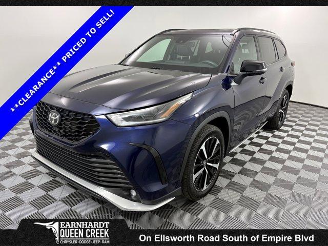 used 2022 Toyota Highlander car, priced at $35,477