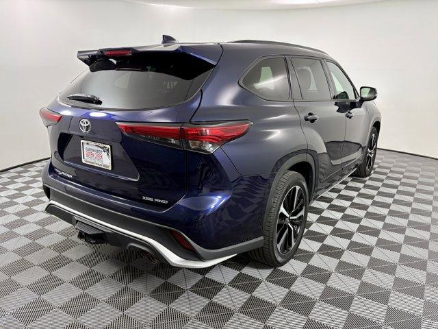 used 2022 Toyota Highlander car, priced at $35,977