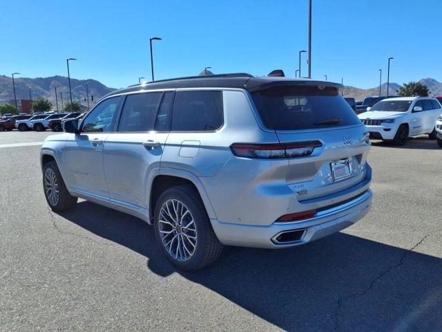 new 2025 Jeep Grand Cherokee L car