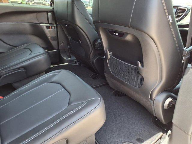 new 2025 Chrysler Pacifica car, priced at $41,332