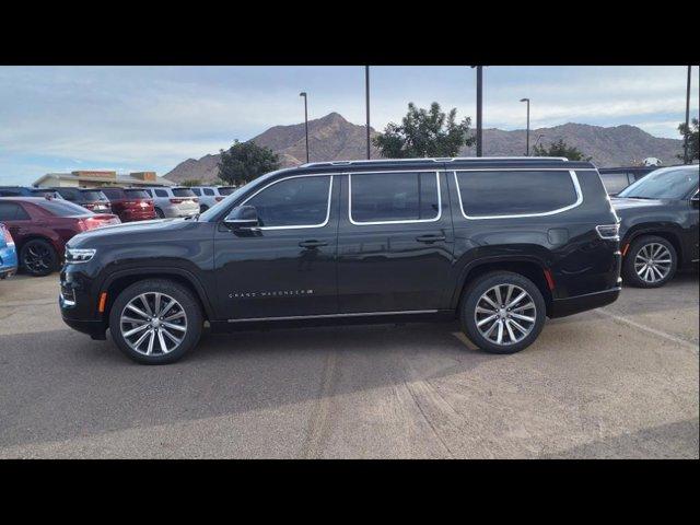 new 2023 Jeep Grand Wagoneer L car