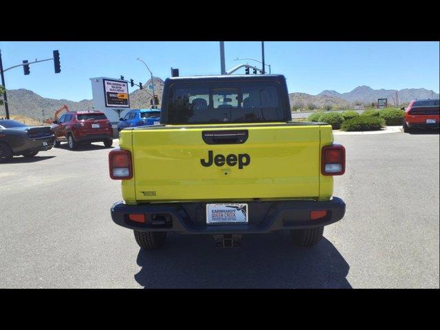 new 2024 Jeep Gladiator car