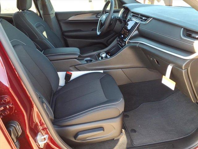 new 2025 Jeep Grand Cherokee L car, priced at $34,429