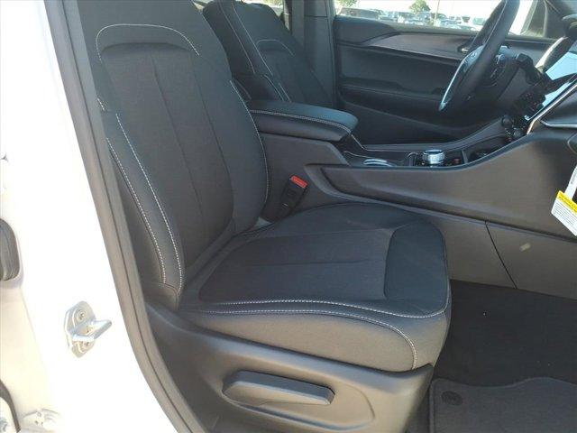 new 2025 Jeep Grand Cherokee car, priced at $33,298