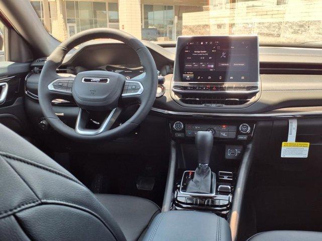 new 2025 Jeep Compass car, priced at $29,086