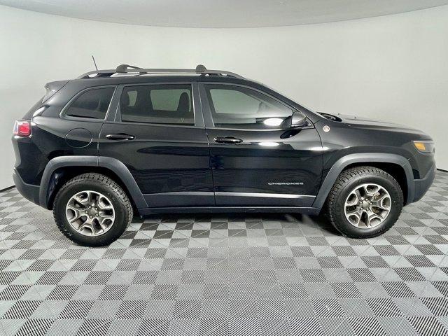 used 2020 Jeep Cherokee car, priced at $20,977