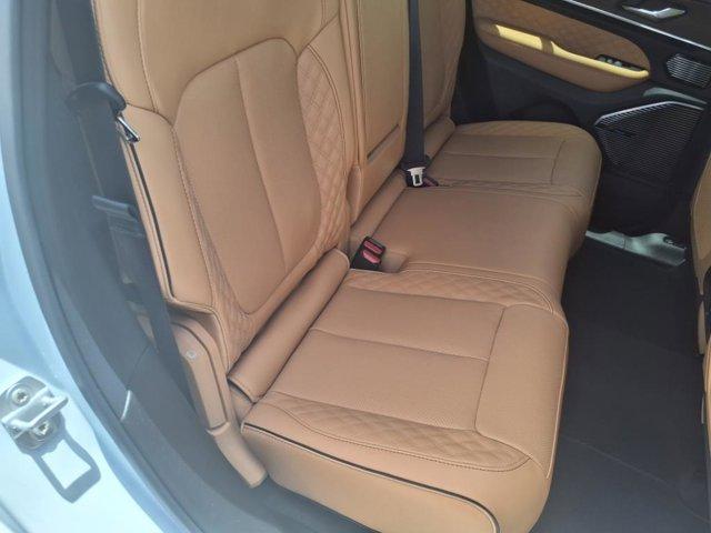 new 2025 Jeep Grand Cherokee car, priced at $60,544