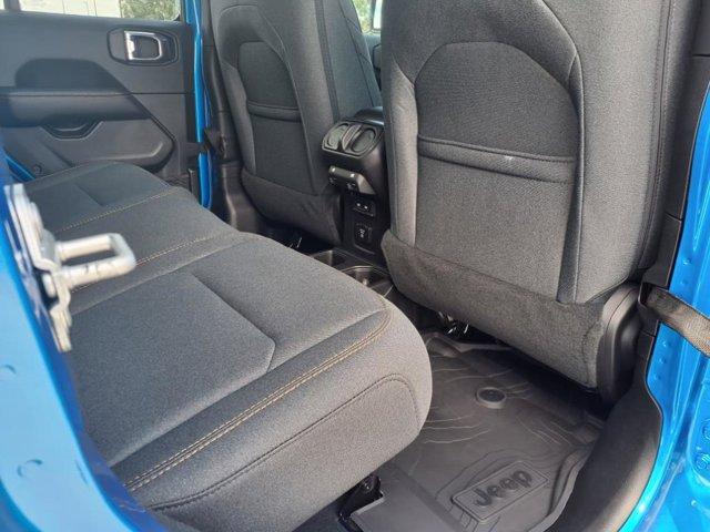 new 2025 Jeep Wrangler car, priced at $51,304