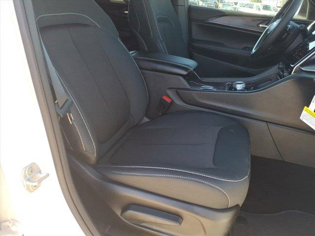 new 2025 Jeep Grand Cherokee car, priced at $32,683