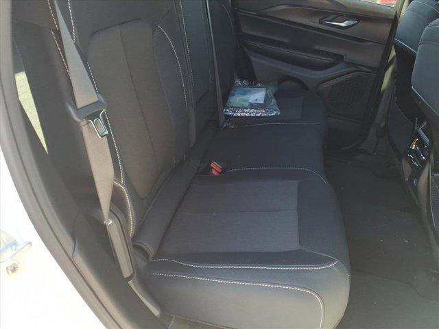 new 2025 Jeep Grand Cherokee car, priced at $32,683