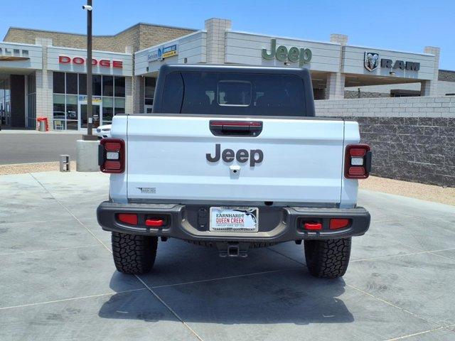 new 2025 Jeep Gladiator car, priced at $45,556