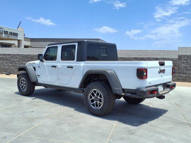 new 2025 Jeep Gladiator car, priced at $45,556