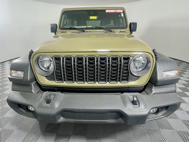 new 2025 Jeep Wrangler car, priced at $38,909