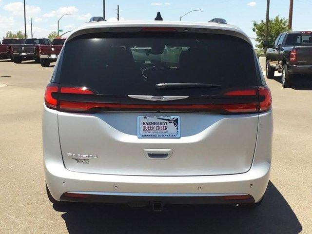 new 2024 Chrysler Pacifica car