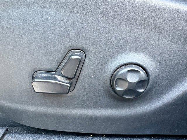 used 2019 Jeep Cherokee car, priced at $16,977