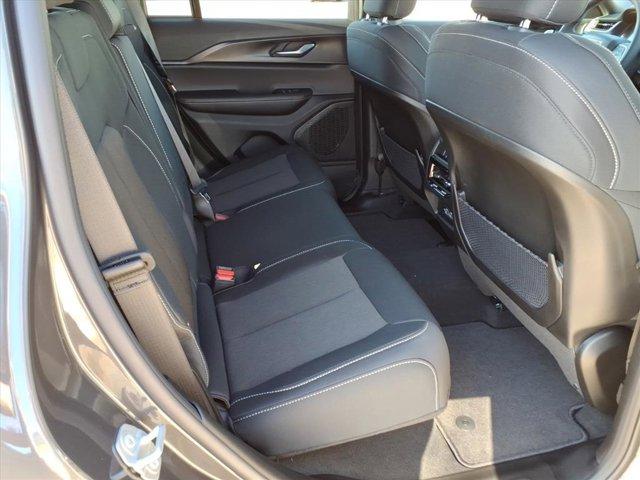 new 2025 Jeep Grand Cherokee car, priced at $33,323