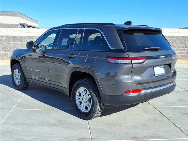 new 2025 Jeep Grand Cherokee car, priced at $33,323