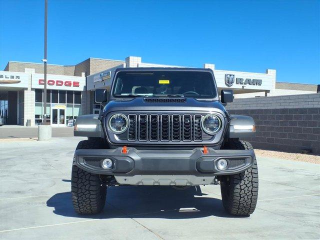 new 2025 Jeep Gladiator car, priced at $48,038
