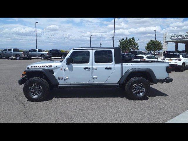 new 2024 Jeep Gladiator car