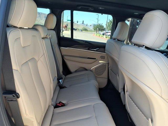 new 2025 Jeep Grand Cherokee car, priced at $48,890