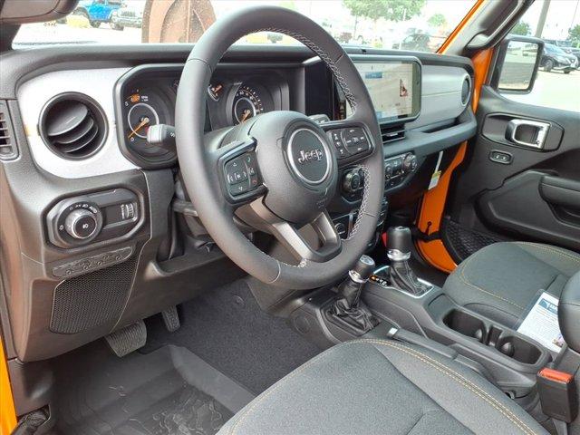 new 2025 Jeep Wrangler car, priced at $37,331
