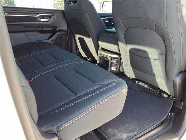 new 2025 Ram 1500 car, priced at $39,360