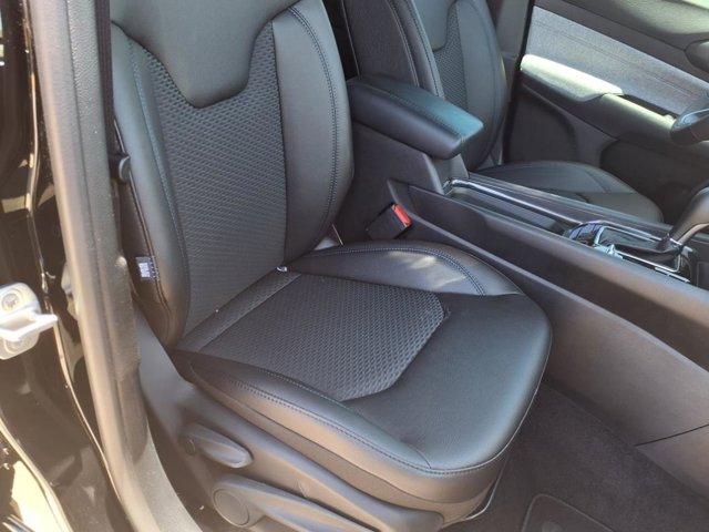 new 2025 Jeep Compass car, priced at $27,750