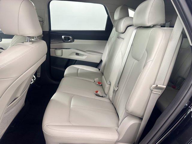 used 2022 Kia Sorento car, priced at $28,477