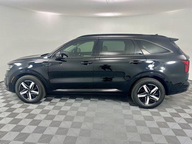 used 2022 Kia Sorento car, priced at $28,477