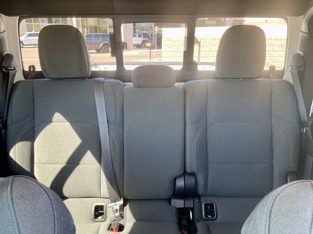 new 2025 Jeep Gladiator car, priced at $39,893