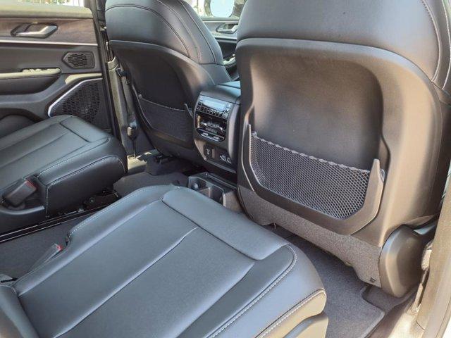 new 2025 Jeep Grand Cherokee L car, priced at $46,368