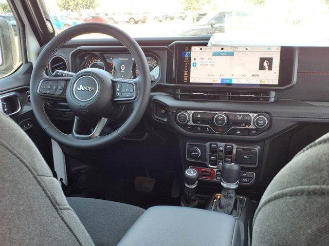 new 2025 Jeep Gladiator car, priced at $45,556